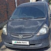 Honda Jazz 1.3 CVT, 2003, битый, 380 000 км, с пробегом, цена 260 000 руб.