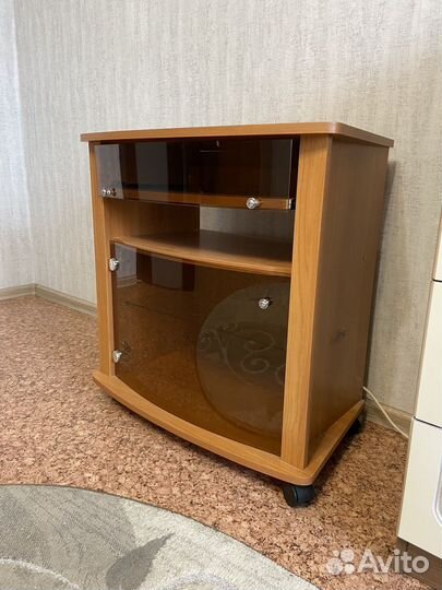 Тумба под телевизор