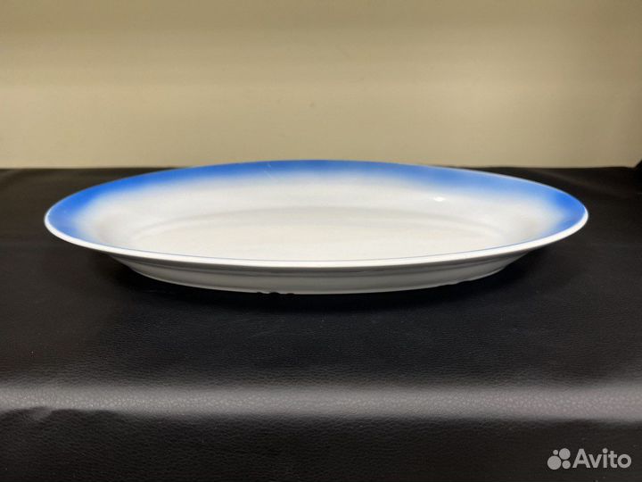 Блюдо овальное голубой отвод 35 х 21 см Богданович