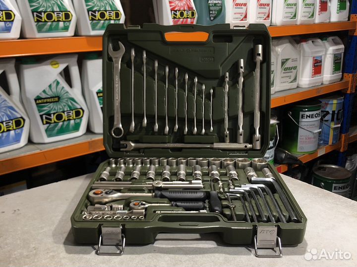 Набор головок и принадлежностей 1/4, 1/2 64 пр дт