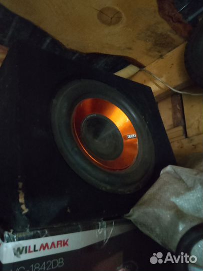 Автосаббуфер