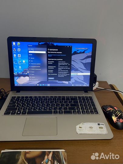 Ноутбук asus