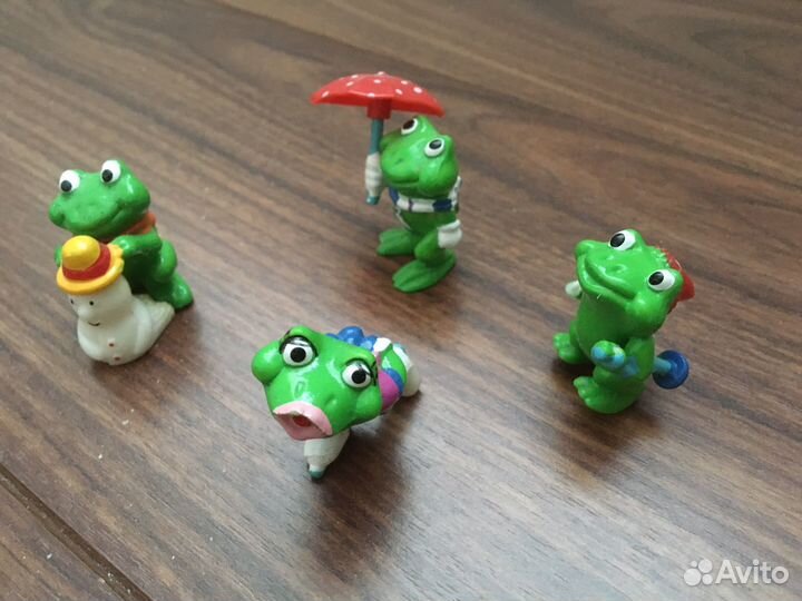 Киндер лягушки, бегемотики