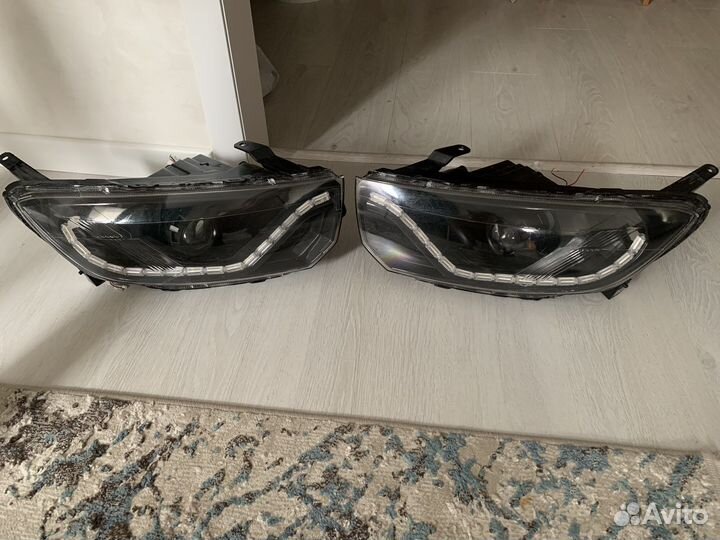 Продаю фары