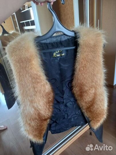 Жилетка женская