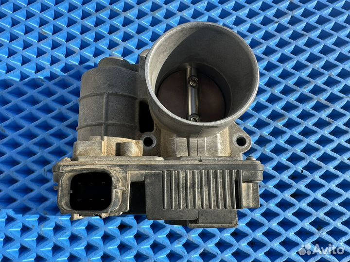 Дроссельная заслонка Nissan Almera n16