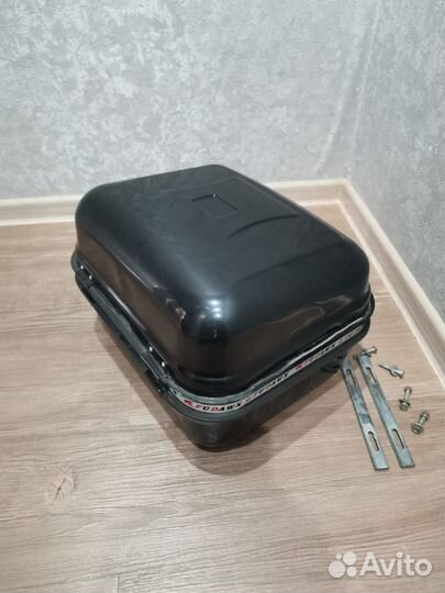 Кофр на мотоцикл