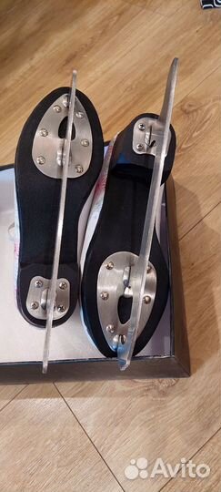 Коньки фигурные женские 38