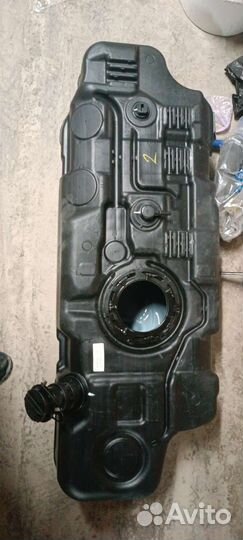 Продам топливные баки