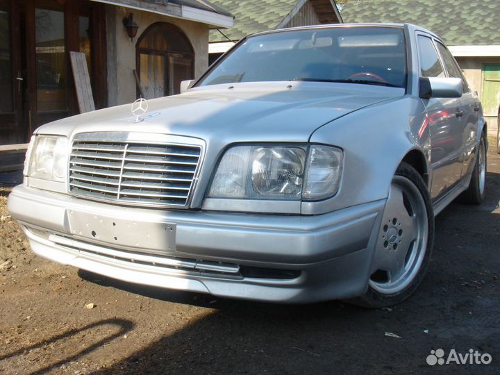 Комплект обвеса AMG на Mercedes W124
