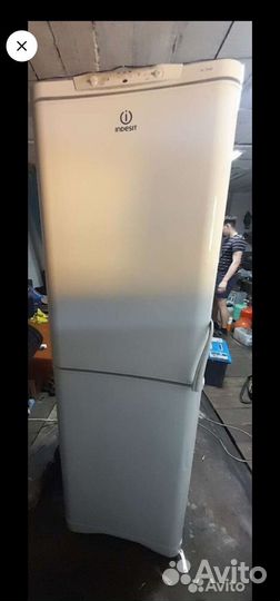 Холодильник на запчасти