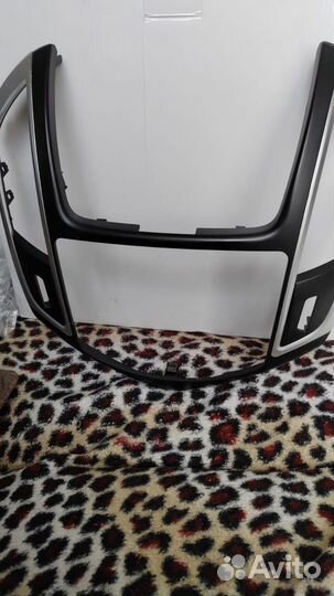 Автомагнитола Daystar DS-7049HD