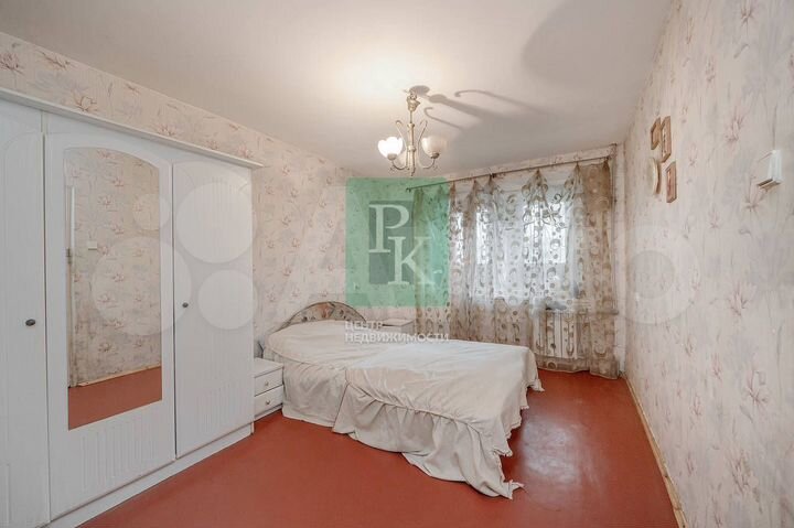 3-к. квартира, 72 м², 1/10 эт.