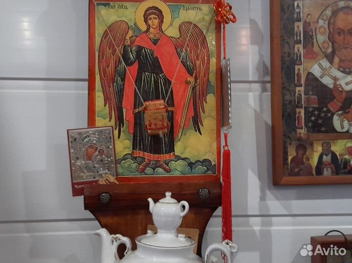 Икона Ангела за трапезой