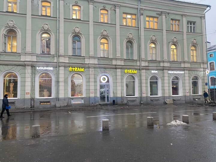 Торговая площадь 222 кв.м