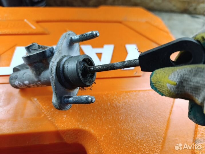 Цилиндр сцепления kia soul 1