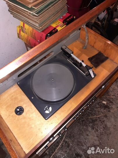 Радиола Ригонда 102