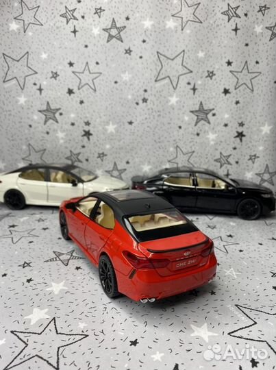 Машинка Toyota Camry 70 1:24/ Камри 3.5