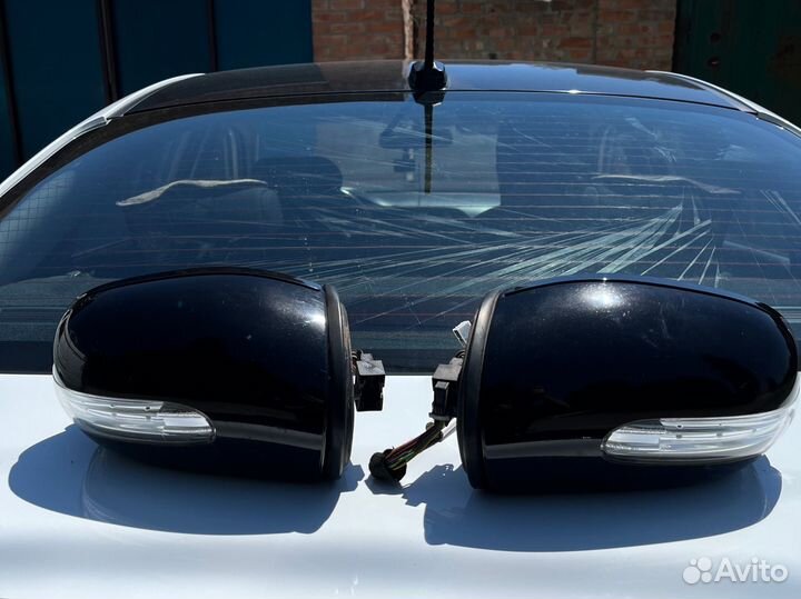Зеркала заднего вида на Mercedes