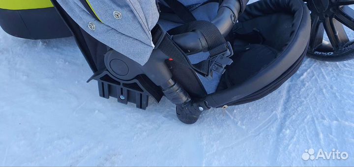 Коляска 2 в 1 для двойни