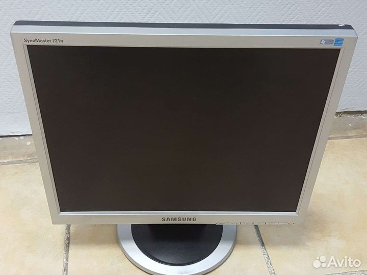 Монитор Samsung 17