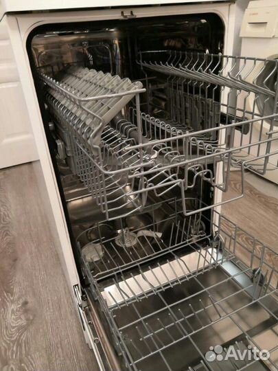 Посудомоечная машина Electrolux