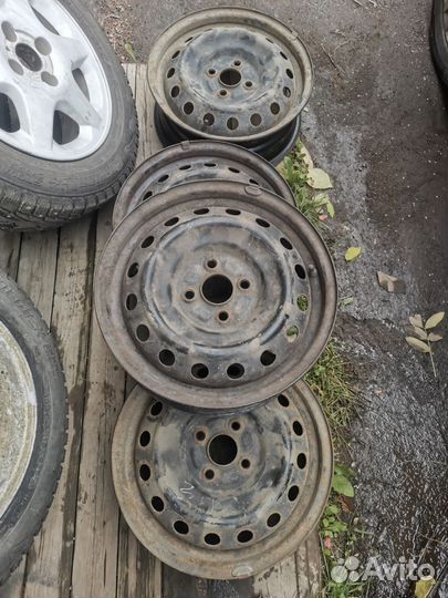 Диск колесный железо Toyota Yaris 2005-2011