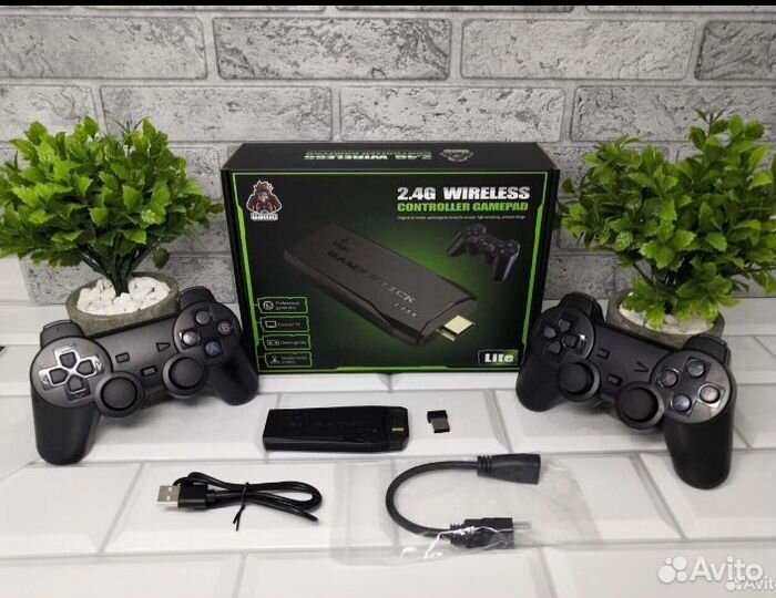 Игровая приставка game stick 64gb / Sega / Dendy