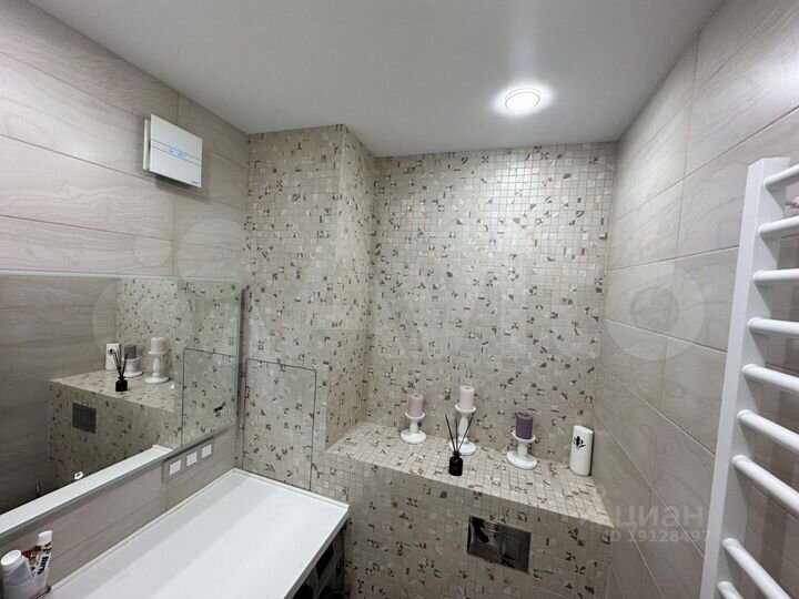 4-к. квартира, 92,6 м², 4/9 эт.