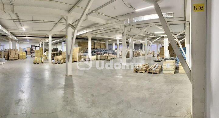 Склад с ндс 1800м на Менделеева с пандусом и без