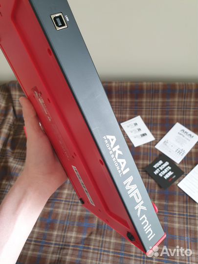 Akai mpk mini mk3 95% новый