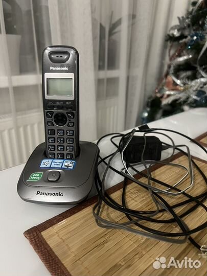 Телефон panasonic