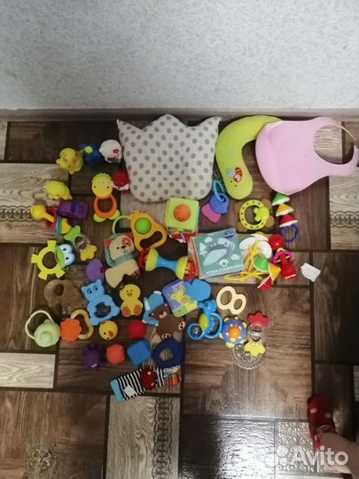 Кубики, погремушки