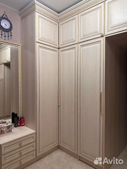 Шкаф в прихожую на заказ