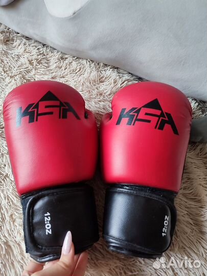 Боксерские перчатки 12 oz