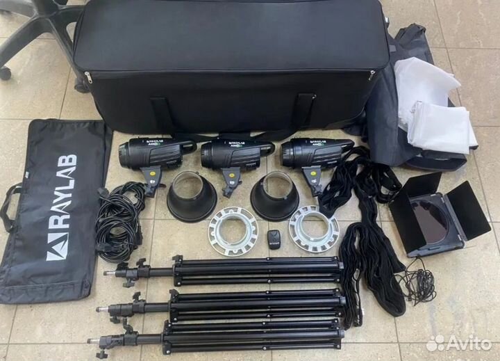 Комплект импульсного света Raylab Axio III 300