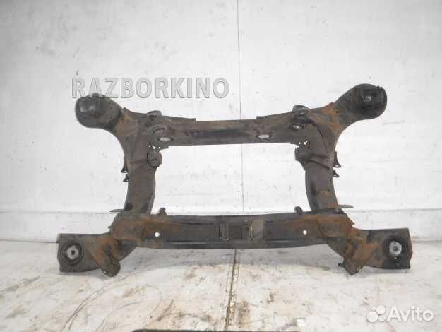 Балка задняя (подрамник)