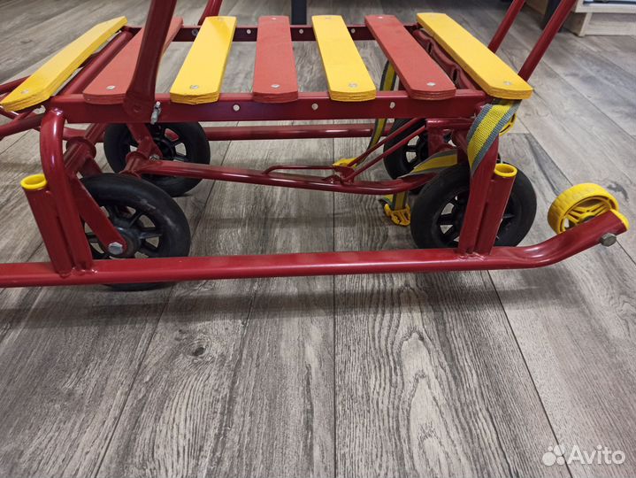 Детские санки с колесами