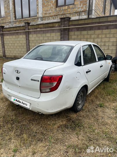 LADA Granta 1.6 МТ, 2016, 300 000 км