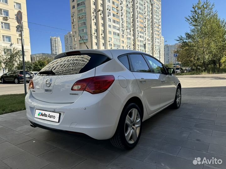 Opel Astra 1.4 AT, 2012, 99 500 км