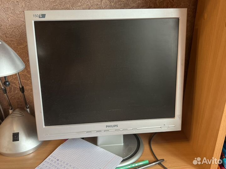 Монитор Philips 150s