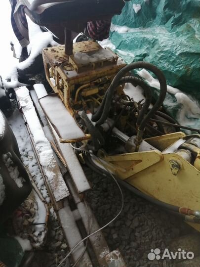 Навесной экскаватор