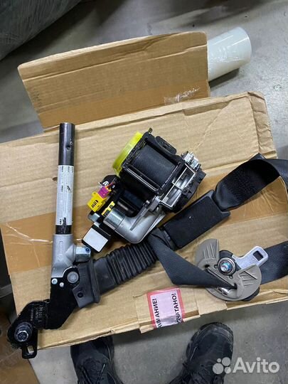 Ремень передний правый Kia Sorento Prime 3 UM