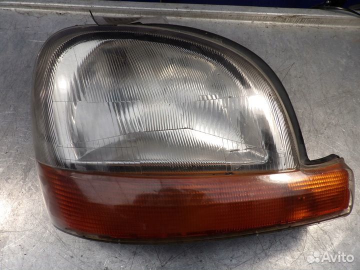 Фара передняя Renault Kangoo 97-03 гг