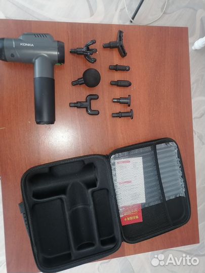 Перкуссионный массажер konka