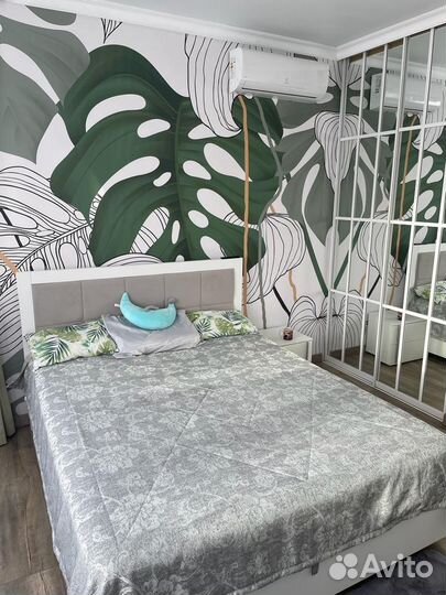 Фотообои и фрески