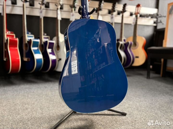 Гитара акустическая