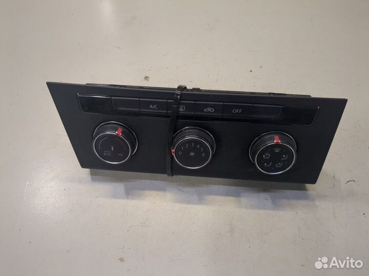 Переключатель отопителя Volkswagen Jetta 7 2018, 2