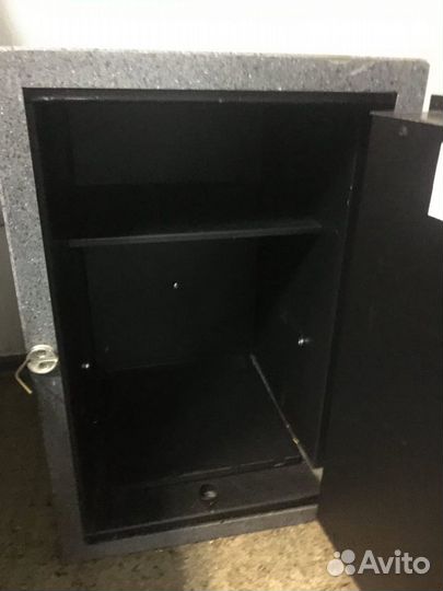 Взломостойкий сейф Новатор С -3-01