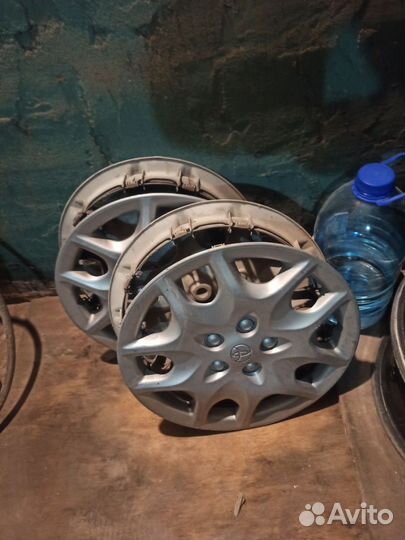 Колпаки toyota r14